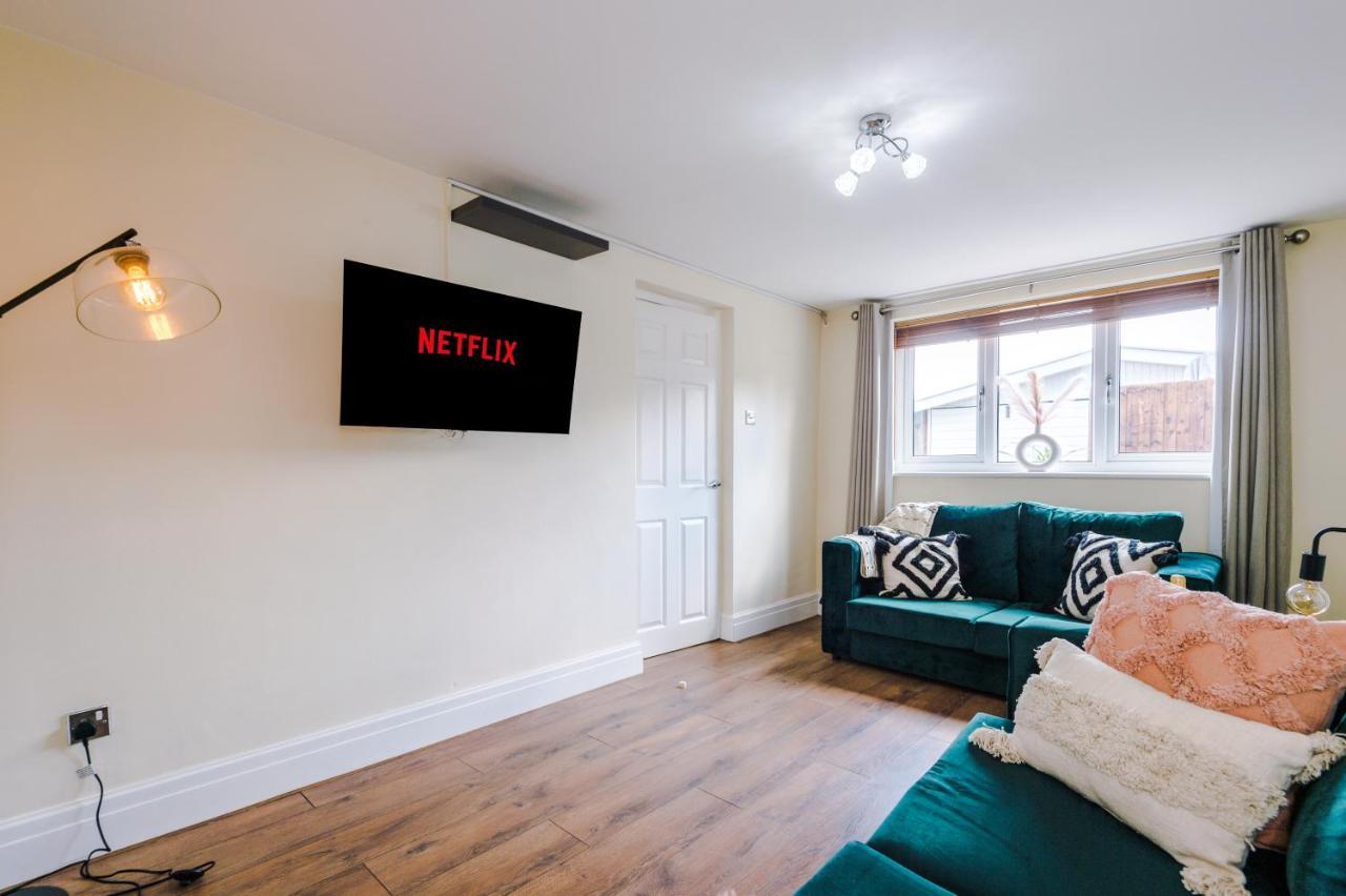 Charming 3-Bed Cottage In Chester, Ideal For Families & Workers, Free Parking - Sleeps 7 المظهر الخارجي الصورة