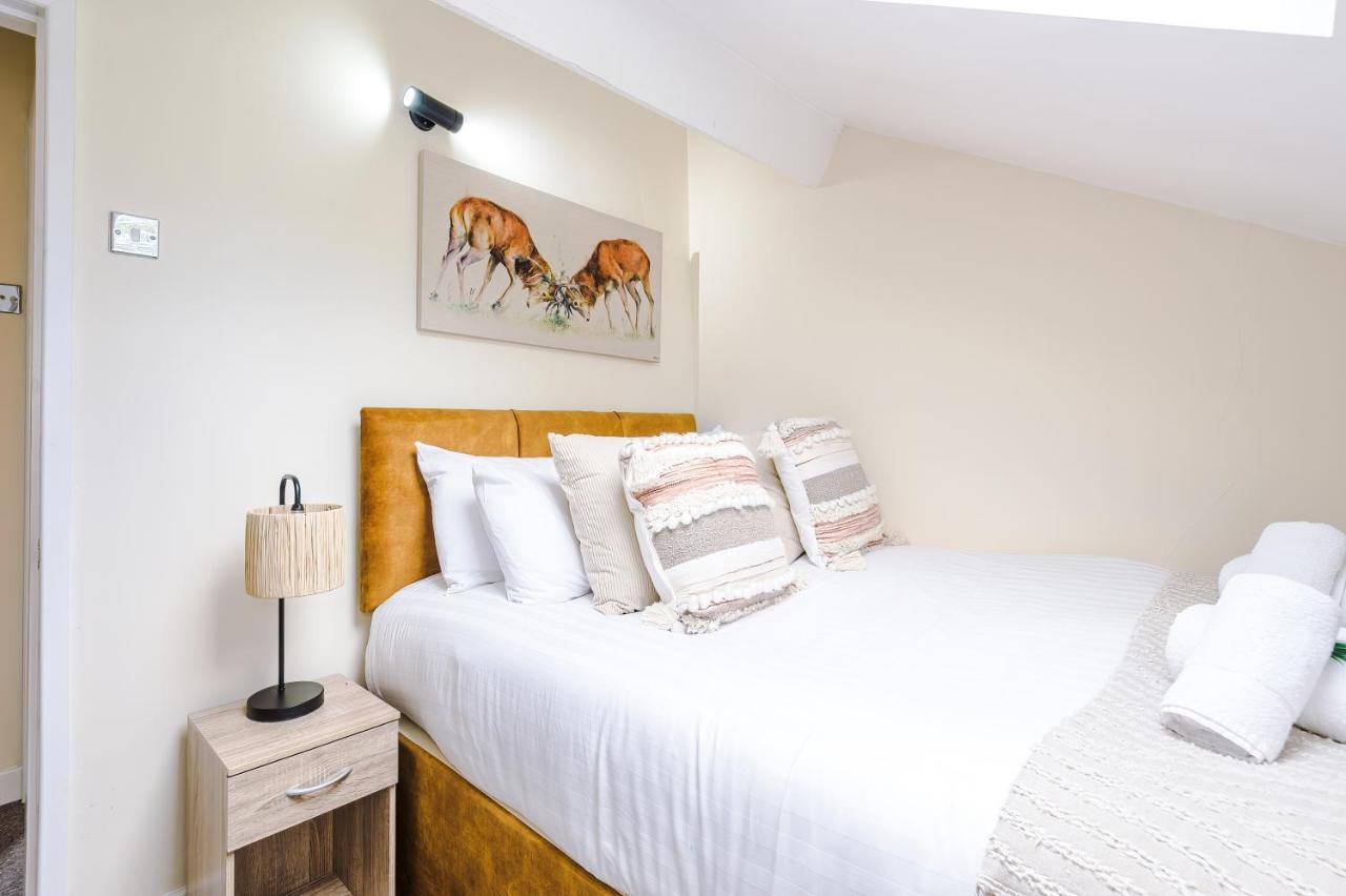 Charming 3-Bed Cottage In Chester, Ideal For Families & Workers, Free Parking - Sleeps 7 المظهر الخارجي الصورة